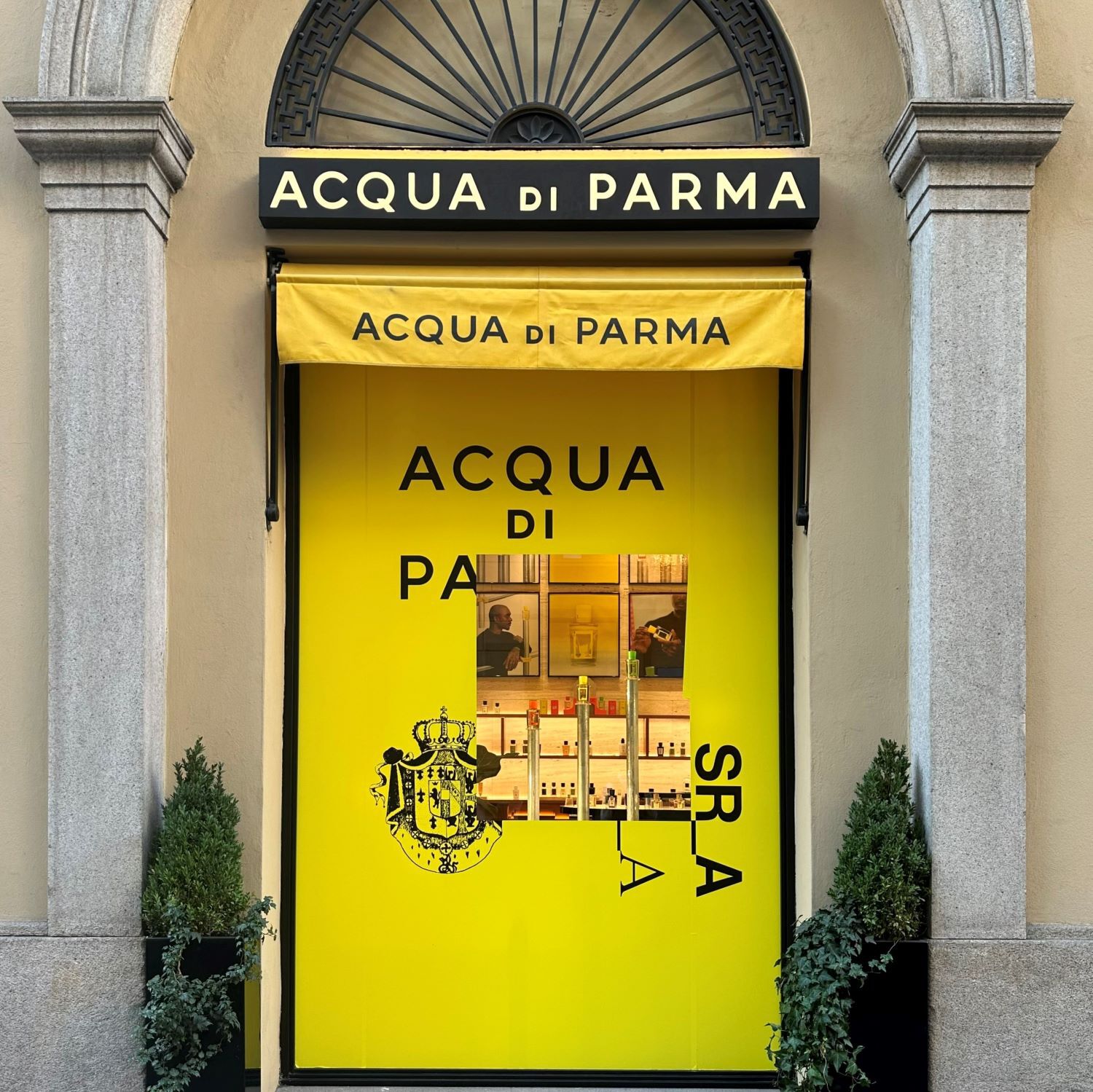 acqua di parma barber shop