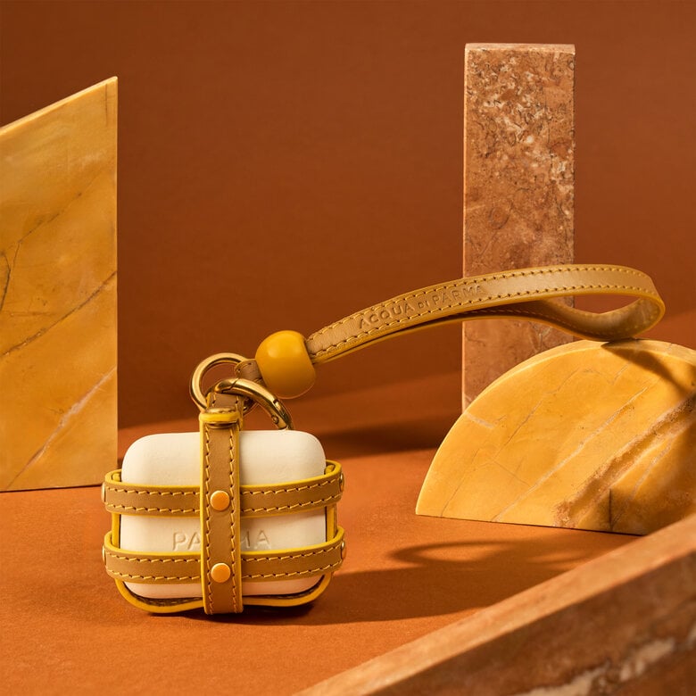 ANHÄNGER AUS KERAMIK UND LEDER, ONESIZE, hi-res-1