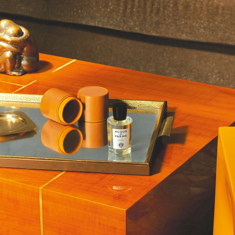 Humanistisch Melodrama bus Colonia EAU DE COLOGNE | Acqua di Parma