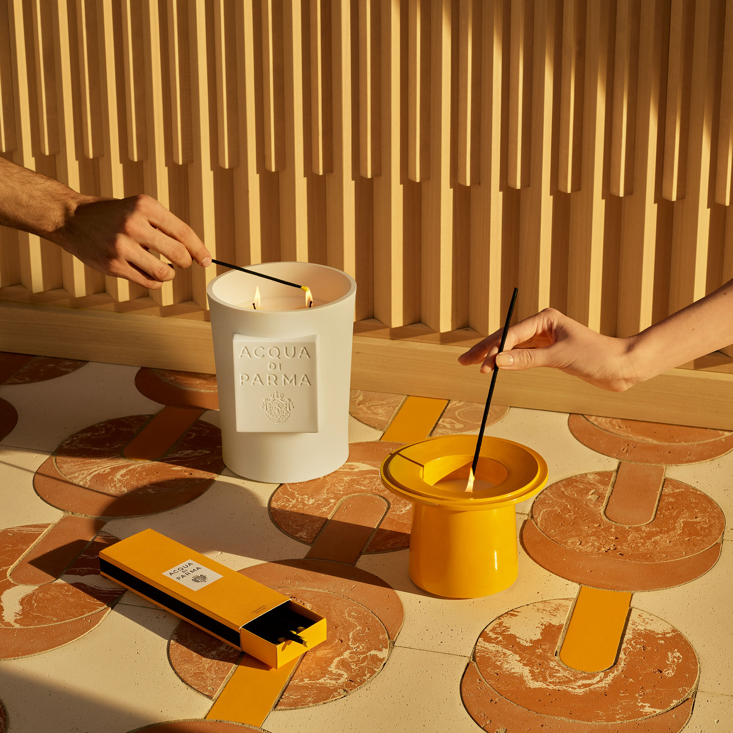 Luce Di Colonia Chapeau! Candle - Chapeau! Collection | Acqua di Parma