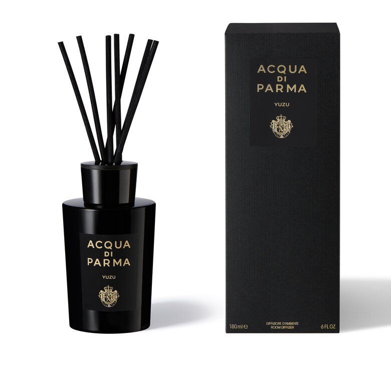 Acquista Yuzu, l'eau de parfum di Acqua di Parma. Scopri l'eau de parfum  Yuzu: una fragranza intensa e agrumata che diffonde l'inconfondibile  profumo 