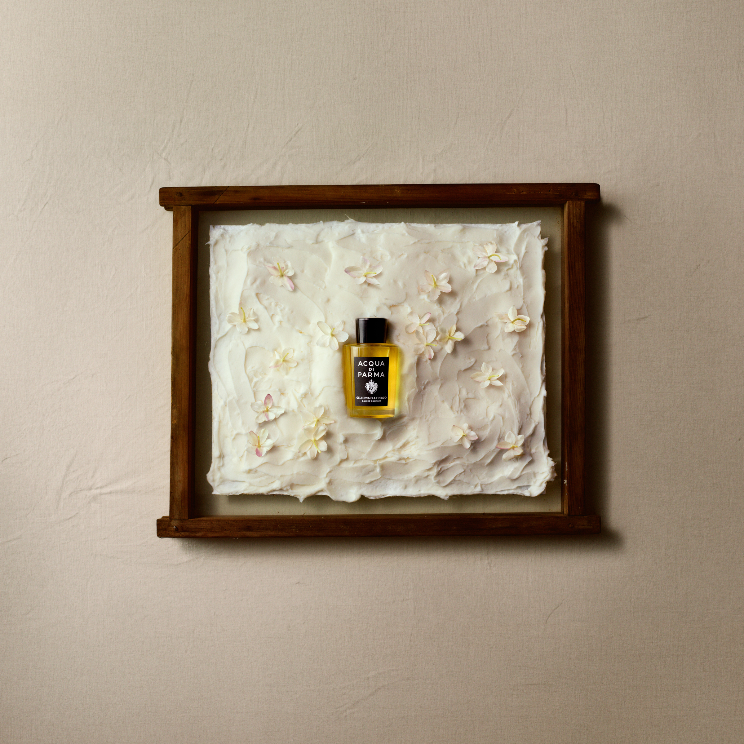 Gelsomino a Freddo - SIGNATURES OF THE SUN | Acqua di Parma INT